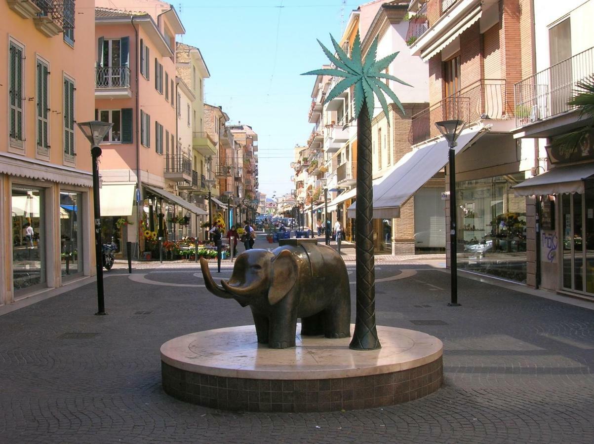 Casavacanze Estate 2 San Benedetto del Tronto Ngoại thất bức ảnh